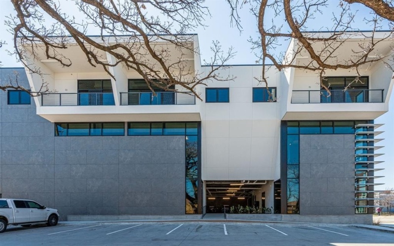1023 LIPSCOMB Street #302, Fort Worth, TX 76104, 1 Dormitorio Habitaciones , ,1 BañoBaños,Residential Lease,En Alquiler,1023 LIPSCOMB Street,20840855