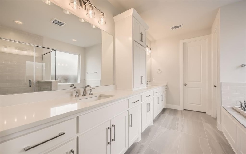 11341 Cider Street, Fort Worth, TX 76052, 5 Bedrooms Bedrooms, ,5 BathroomsBathrooms,Residential,For Sale,11341 Cider Street,20840865