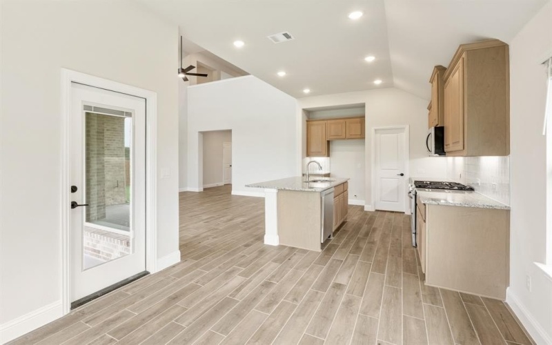 10008 Sequoia Street, Providence Village, TX 76227, 4 Bedrooms Bedrooms, ,3 BathroomsBathrooms,Residential,For Sale,10008 Sequoia Street,20842156