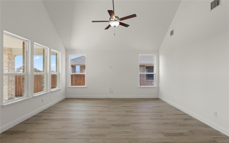 510 Fort Davis Drive, Forney, TX 75126, 3 Bedrooms Bedrooms, ,2 BathroomsBathrooms,Residential,For Sale,510 Fort Davis Drive,20842293