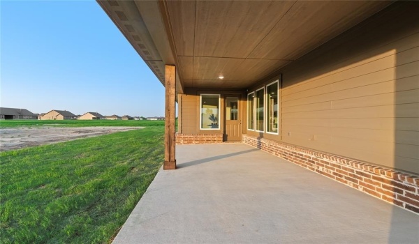3114 White Oak Road, Oak Ridge, TX 75161, 4 Habitaciones Habitaciones , ,2 BañosBaños,Residential,En Venta,3114 White Oak Road,20842315