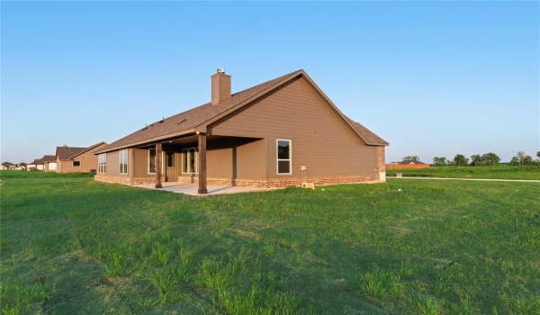 3114 White Oak Road, Oak Ridge, TX 75161, 4 Habitaciones Habitaciones , ,2 BañosBaños,Residential,En Venta,3114 White Oak Road,20842315