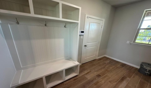 3105 White Oak Road, Oak Ridge, TX 75161, 3 Habitaciones Habitaciones , ,2 BañosBaños,Residential,En Venta,3105 White Oak Road,20842328