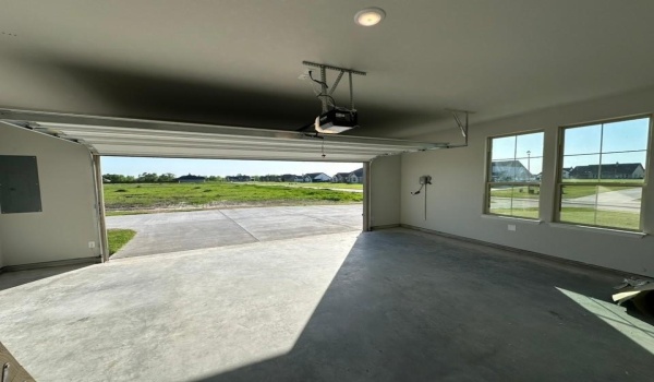 3105 White Oak Road, Oak Ridge, TX 75161, 3 Habitaciones Habitaciones , ,2 BañosBaños,Residential,En Venta,3105 White Oak Road,20842328