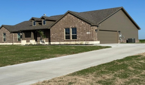 3105 White Oak Road, Oak Ridge, TX 75161, 3 Habitaciones Habitaciones , ,2 BañosBaños,Residential,En Venta,3105 White Oak Road,20842328