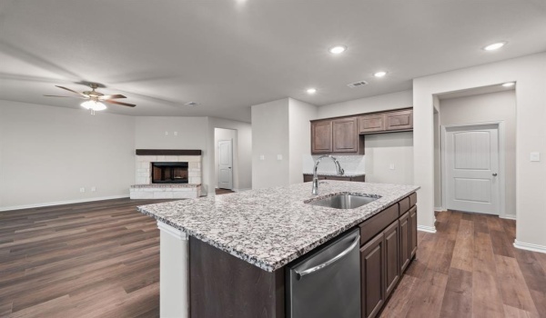 3103 White Oak Road, Oak Ridge, TX 75161, 4 Habitaciones Habitaciones , ,2 BañosBaños,Residential,En Venta,3103 White Oak Road,20842334