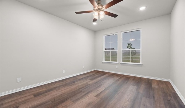 3103 White Oak Road, Oak Ridge, TX 75161, 4 Habitaciones Habitaciones , ,2 BañosBaños,Residential,En Venta,3103 White Oak Road,20842334
