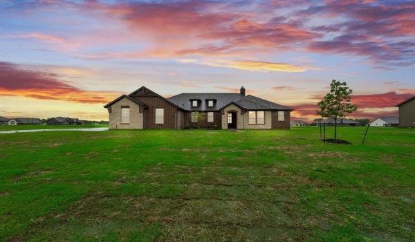 3103 White Oak Road, Oak Ridge, TX 75161, 4 Habitaciones Habitaciones , ,2 BañosBaños,Residential,En Venta,3103 White Oak Road,20842334