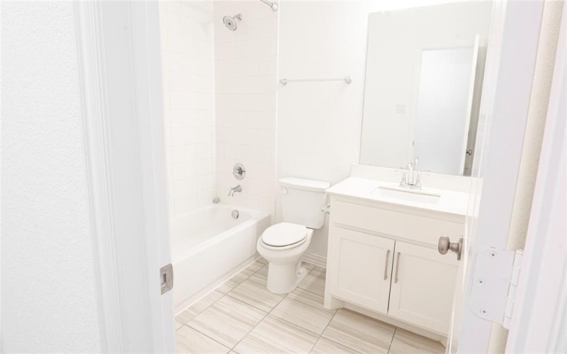 7001 Lowbranch, Little Elm, TX 76227, 4 Bedrooms Bedrooms, ,3 BathroomsBathrooms,Residential,For Sale,7001 Lowbranch,20842574