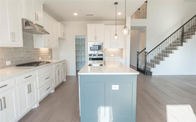 7001 Lowbranch, Little Elm, TX 76227, 4 Bedrooms Bedrooms, ,3 BathroomsBathrooms,Residential,For Sale,7001 Lowbranch,20842574