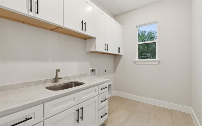 103 Brookdale Drive, Highland Village, TX 75077, 4 Bedrooms Bedrooms, ,3 BathroomsBathrooms,Residential,For Sale,103 Brookdale Drive,20842596