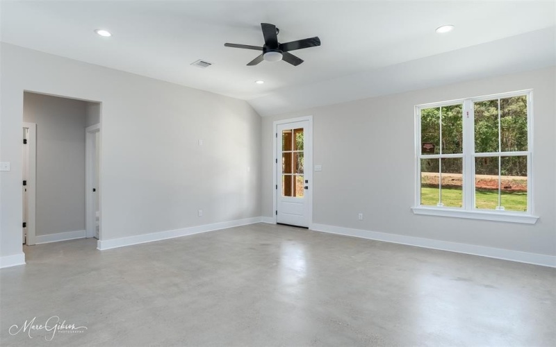 304 Lake Road, Plain Dealing, LA 71064, 3 Habitaciones Habitaciones , ,2 BañosBaños,Residential,En Venta,304 Lake Road,20842846