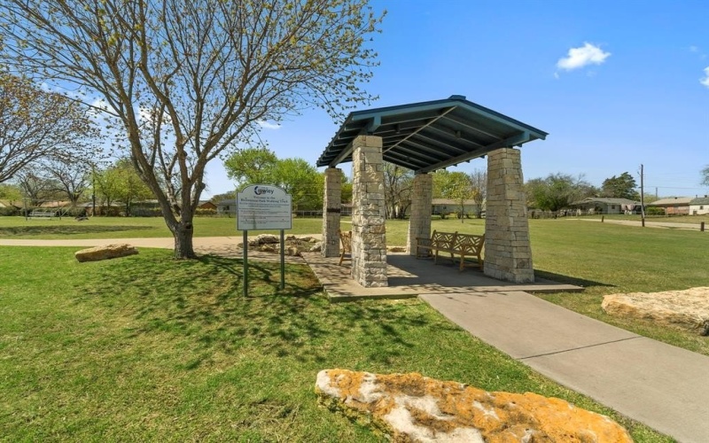1037 Hickory Chase Lane, Crowley, TX 76036, 4 Bedrooms Bedrooms, ,3 BathroomsBathrooms,Residential,For Sale,1037 Hickory Chase Lane,20842856