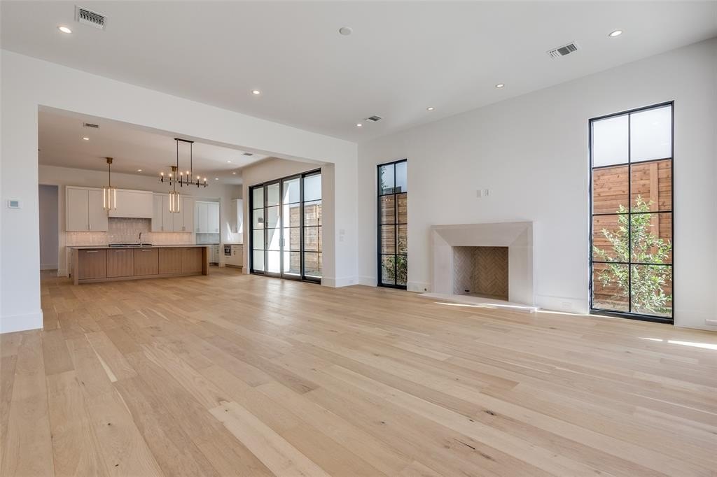 7706 Chatsworth Place, Dallas, TX 75230, 4 Habitaciones Habitaciones , ,5 BañosBaños,Residential,En Venta,7706 Chatsworth Place,20843214
