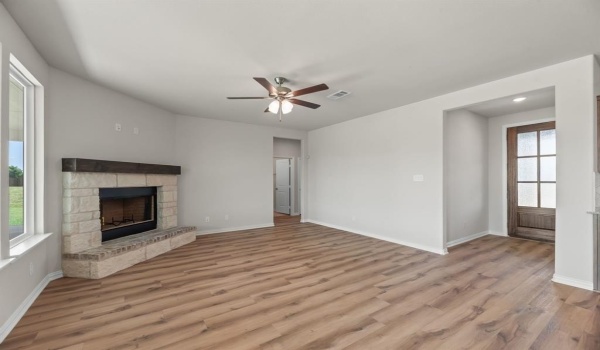 2432 Blackjack Oak Road, Oak Ridge, TX 75161, 4 Habitaciones Habitaciones , ,2 BañosBaños,Residential,En Venta,2432 Blackjack Oak Road,20843324