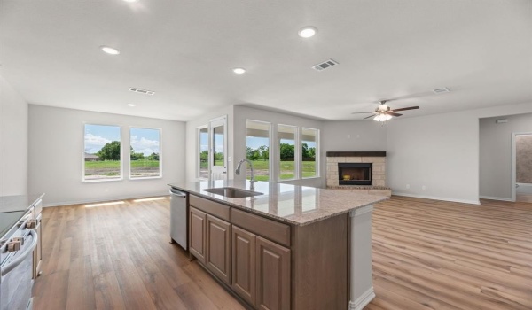 2432 Blackjack Oak Road, Oak Ridge, TX 75161, 4 Habitaciones Habitaciones , ,2 BañosBaños,Residential,En Venta,2432 Blackjack Oak Road,20843324