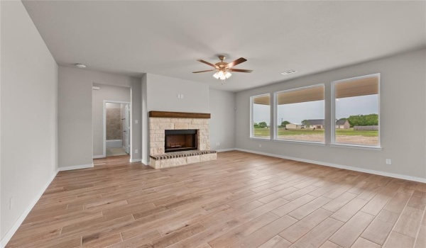 9 Louis Road, Sherman, TX 75090, 3 Bedrooms Bedrooms, ,2 BathroomsBathrooms,Residential,For Sale,9 Louis Road,20843359