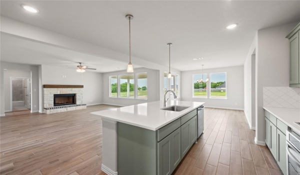 9 Louis Road, Sherman, TX 75090, 3 Bedrooms Bedrooms, ,2 BathroomsBathrooms,Residential,For Sale,9 Louis Road,20843359