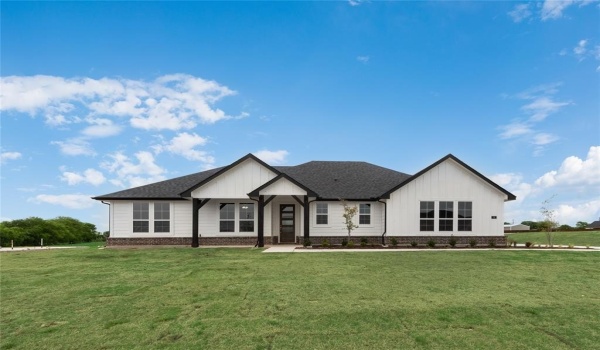 9 Louis Road, Sherman, TX 75090, 3 Bedrooms Bedrooms, ,2 BathroomsBathrooms,Residential,For Sale,9 Louis Road,20843359