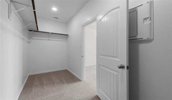 9 Louis Road, Sherman, TX 75090, 3 Bedrooms Bedrooms, ,2 BathroomsBathrooms,Residential,For Sale,9 Louis Road,20843359