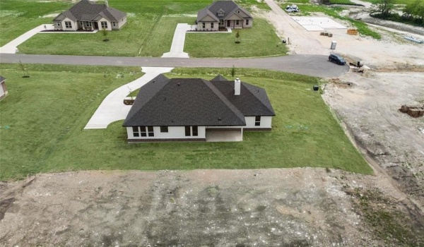 9 Louis Road, Sherman, TX 75090, 3 Bedrooms Bedrooms, ,2 BathroomsBathrooms,Residential,For Sale,9 Louis Road,20843359
