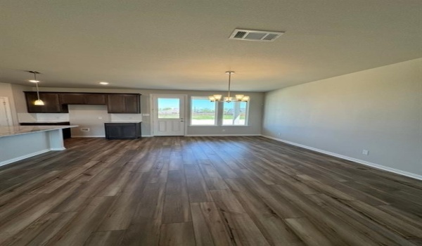 5 Louis Road, Sherman, TX 75090, 4 Bedrooms Bedrooms, ,2 BathroomsBathrooms,Residential,For Sale,5 Louis Road,20843377
