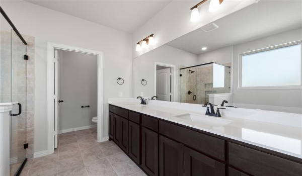 1 Louis Road, Sherman, TX 75090, 4 Bedrooms Bedrooms, ,3 BathroomsBathrooms,Residential,For Sale,1 Louis Road,20843391