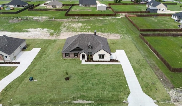 1 Louis Road, Sherman, TX 75090, 4 Bedrooms Bedrooms, ,3 BathroomsBathrooms,Residential,For Sale,1 Louis Road,20843391