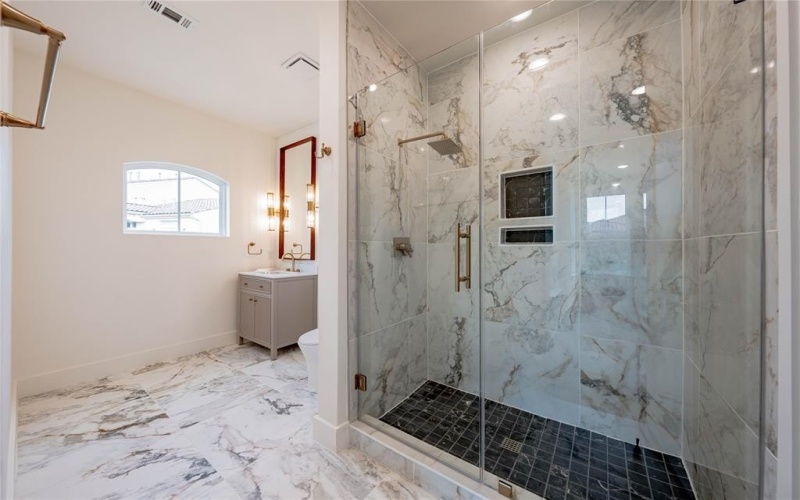 2026 Portofino Drive, Rockwall, TX 75032, 3 Bedrooms Bedrooms, ,3 BathroomsBathrooms,Residential,For Sale,2026 Portofino Drive,20843453