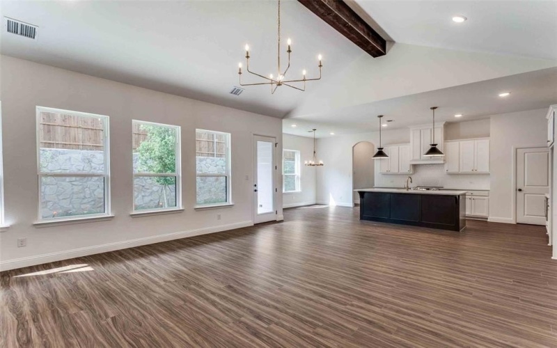 786 Sterling Drive, Benbrook, TX 76126, 4 Habitaciones Habitaciones , ,3 BañosBaños,Residential,En Venta,786 Sterling Drive,20843526
