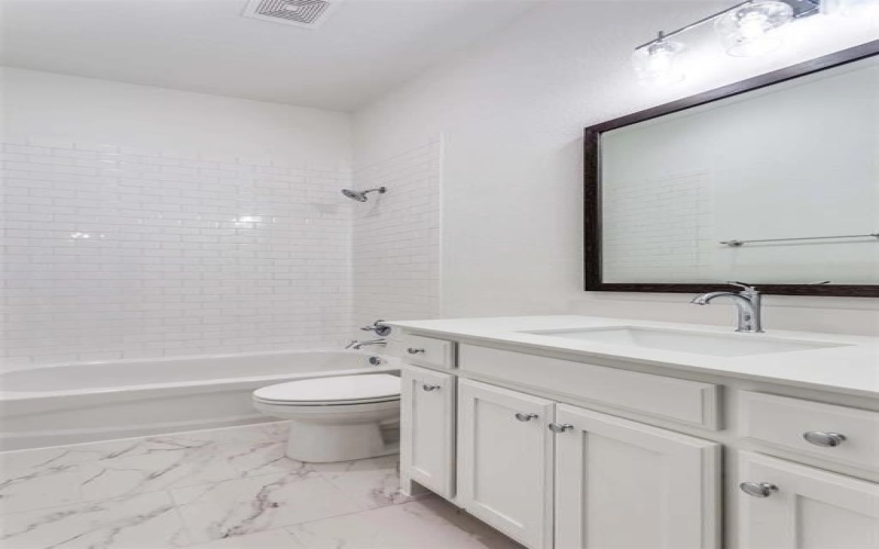 786 Sterling Drive, Benbrook, TX 76126, 4 Habitaciones Habitaciones , ,3 BañosBaños,Residential,En Venta,786 Sterling Drive,20843526