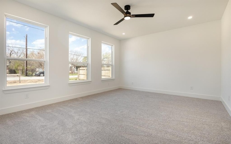 3910 Alsbury Street, Dallas, TX 75216, 4 Habitaciones Habitaciones , ,2 BañosBaños,Residential,En Venta,3910 Alsbury Street,20843541