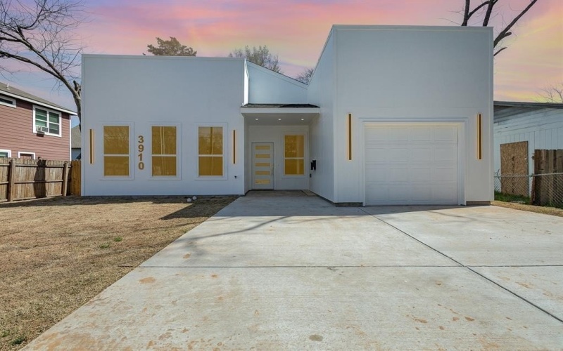 3910 Alsbury Street, Dallas, TX 75216, 4 Habitaciones Habitaciones , ,2 BañosBaños,Residential,En Venta,3910 Alsbury Street,20843541