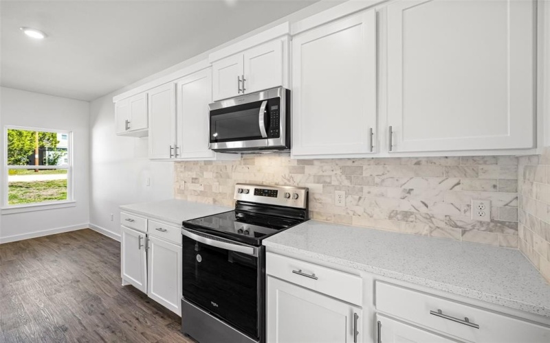 5708 Barkridge Drive, Granbury, TX 76048, 3 Bedrooms Bedrooms, ,2 BathroomsBathrooms,Residential,For Sale,5708 Barkridge Drive,20843636