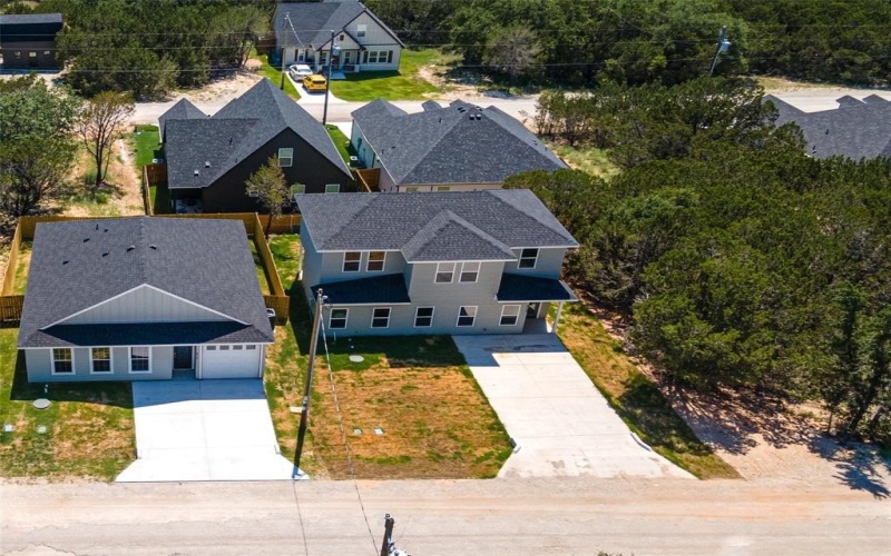 5708 Barkridge Drive, Granbury, TX 76048, 3 Bedrooms Bedrooms, ,2 BathroomsBathrooms,Residential,For Sale,5708 Barkridge Drive,20843636