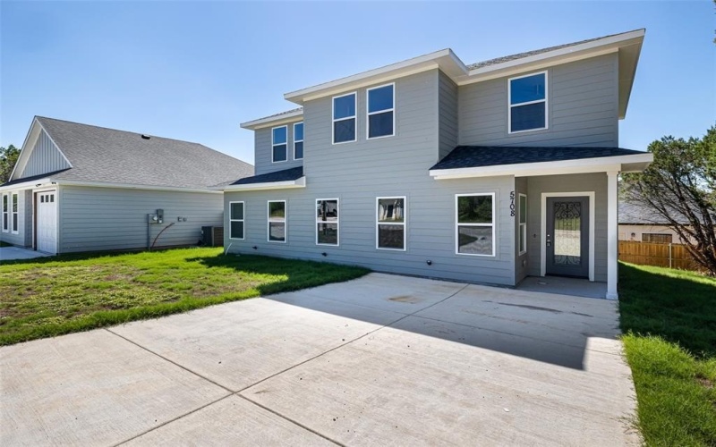 5708 Barkridge Drive, Granbury, TX 76048, 3 Bedrooms Bedrooms, ,2 BathroomsBathrooms,Residential,For Sale,5708 Barkridge Drive,20843636