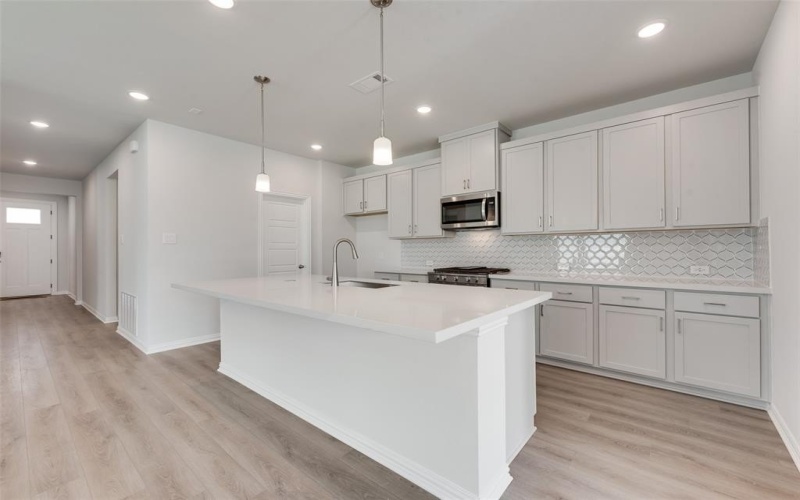 724 Marcus Lane, Crowley, TX 76036, 3 Bedrooms Bedrooms, ,2 BathroomsBathrooms,Residential,For Sale,724 Marcus Lane,20843648