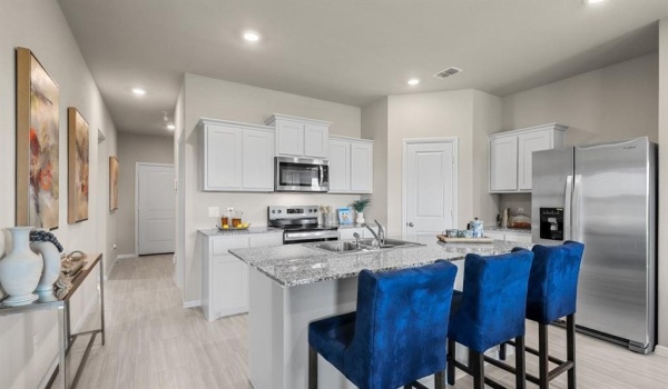 308 PECOS Drive, Azle, TX 76020, 3 Bedrooms Bedrooms, ,2 BathroomsBathrooms,Residential,For Sale,308 PECOS Drive,20843663