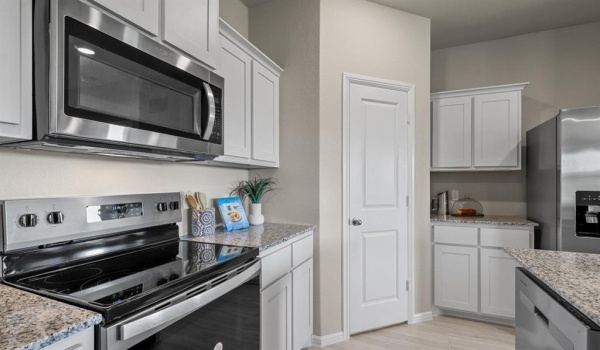 308 PECOS Drive, Azle, TX 76020, 3 Bedrooms Bedrooms, ,2 BathroomsBathrooms,Residential,For Sale,308 PECOS Drive,20843663
