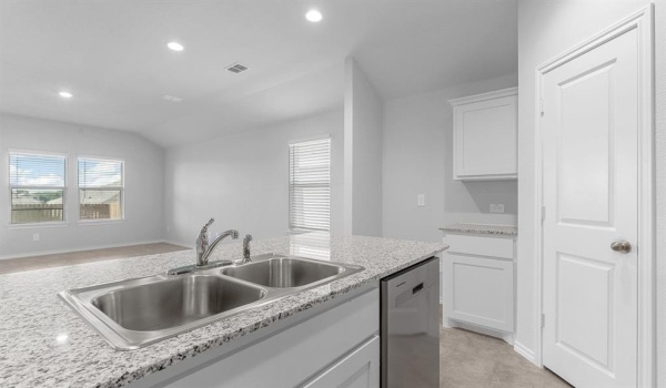311 PECOS Drive, Azle, TX 76020, 4 Bedrooms Bedrooms, ,2 BathroomsBathrooms,Residential,For Sale,311 PECOS Drive,20843669