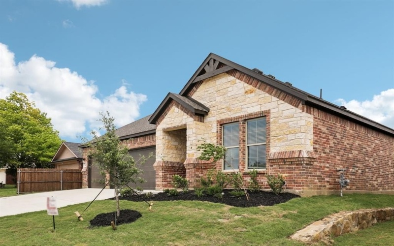 210 Navajo Trail, Alvarado, TX 76009, 3 Bedrooms Bedrooms, ,2 BathroomsBathrooms,Residential,For Sale,210 Navajo Trail,20843692