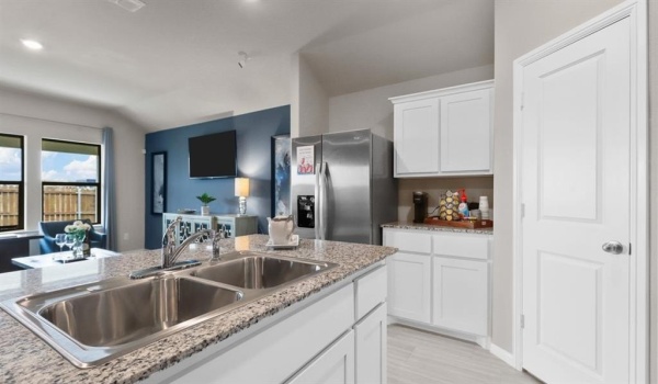307 PECOS Drive, Azle, TX 76020, 4 Bedrooms Bedrooms, ,2 BathroomsBathrooms,Residential,For Sale,307 PECOS Drive,20843696