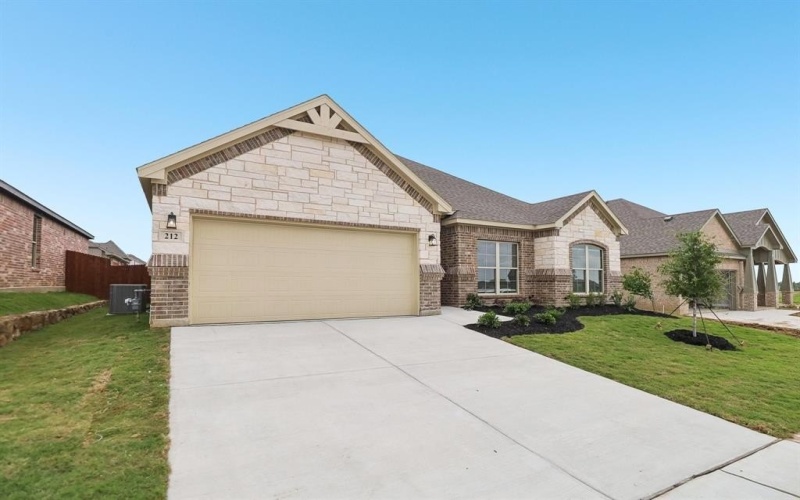 212 Navajo Trail, Alvarado, TX 76009, 4 Habitaciones Habitaciones , ,2 BañosBaños,Residential,En Venta,212 Navajo Trail,20843757