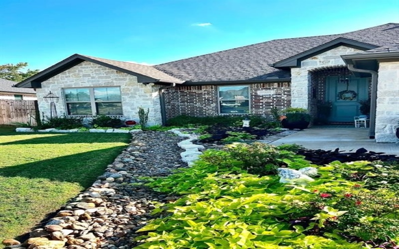 11513 Lindsey Garden Drive, Tyler, TX 75709, 3 Habitaciones Habitaciones , ,2 BañosBaños,Residential,En Venta,11513 Lindsey Garden Drive,20843774