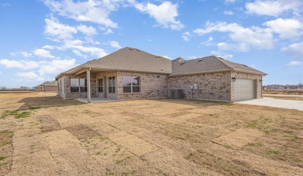 6036 Mango, Sanger, TX 76266, 4 Habitaciones Habitaciones , ,2 BañosBaños,Residential,En Venta,6036 Mango,20843962