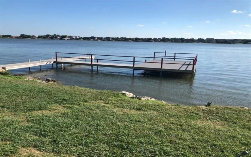 3005 Rockwood Drive, Granbury, TX 76048, 3 Bedrooms Bedrooms, ,2 BathroomsBathrooms,Residential,For Sale,3005 Rockwood Drive,20844079