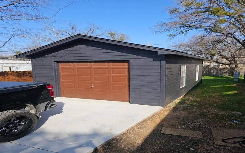 3005 Rockwood Drive, Granbury, TX 76048, 3 Bedrooms Bedrooms, ,2 BathroomsBathrooms,Residential,For Sale,3005 Rockwood Drive,20844079