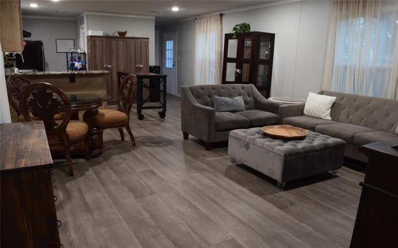 3005 Rockwood Drive, Granbury, TX 76048, 3 Bedrooms Bedrooms, ,2 BathroomsBathrooms,Residential,For Sale,3005 Rockwood Drive,20844079