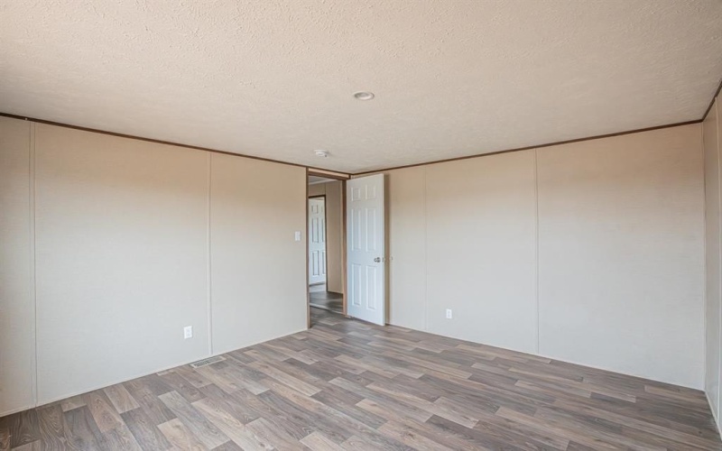 2053 Denver Road, Sunset, TX 76270, 5 Bedrooms Bedrooms, ,3 BathroomsBathrooms,Residential,For Sale,2053 Denver Road,20846844