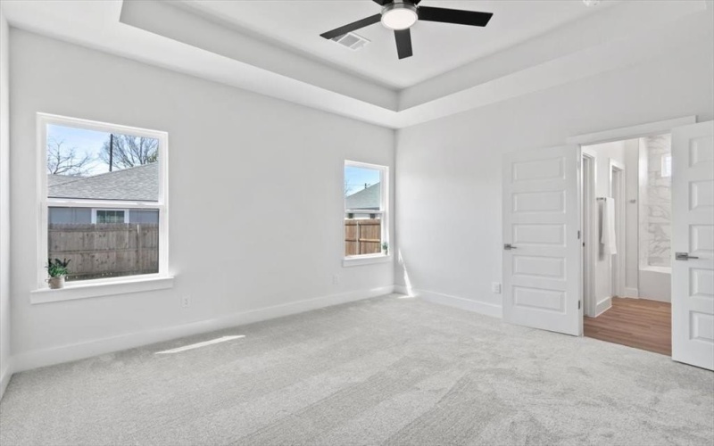 114 Griffin Street, Waxahachie, TX 75165, 3 Habitaciones Habitaciones , ,2 BañosBaños,Residential,En Venta,114 Griffin Street,20846849